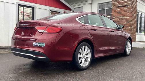 2016 Chrysler 200 C