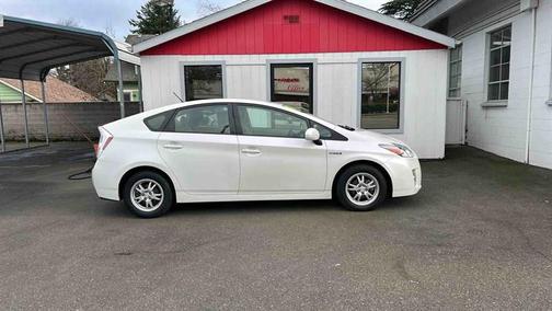 2010 Toyota Prius II