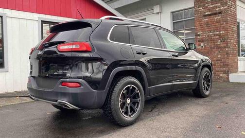 2015 Jeep Cherokee Sport