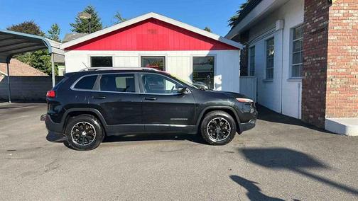 2015 Jeep Cherokee Sport