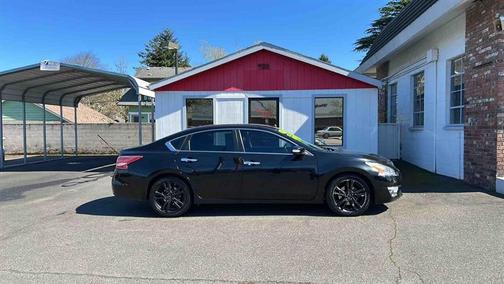 Super Black 2013 Nissan Altima 3.5 SL