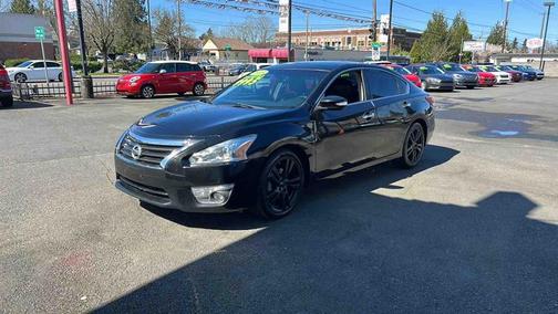 Super Black 2013 Nissan Altima 3.5 SL