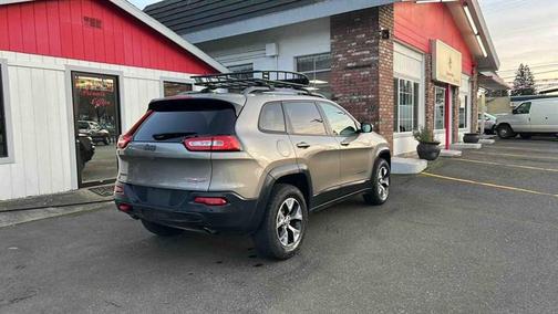 2016 Jeep Cherokee Sport
