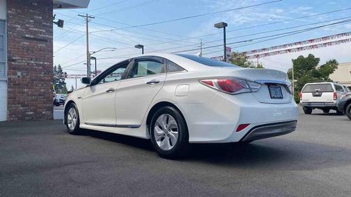 2013 Hyundai SONATA Hybrid Base