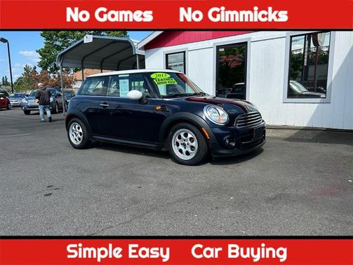 BLUE 2013 MINI Hardtop Cooper