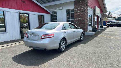 Classic Silver Metallic 2010 Toyota Camry LE