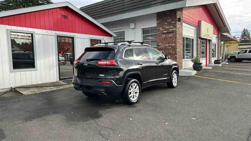 2015 Jeep Cherokee Sport