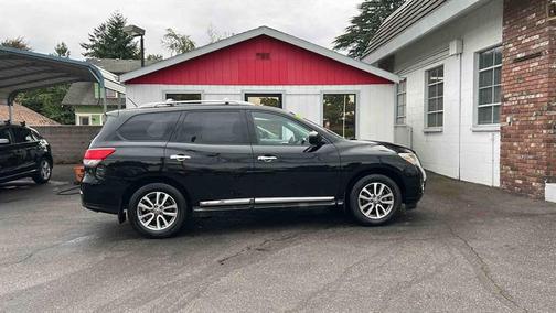 Super Black 2014 Nissan Pathfinder SL