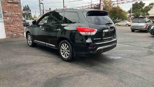 Super Black 2014 Nissan Pathfinder SL