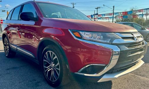 2016 Mitsubishi Outlander ES