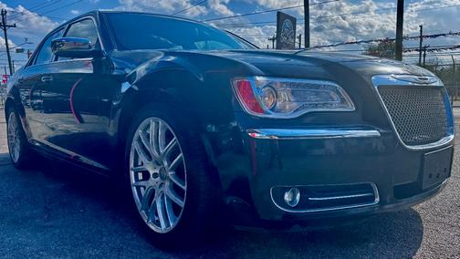 2012 Chrysler 300 Limited