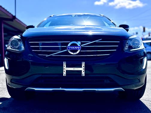 2015 Volvo XC60 T6 Platinum
