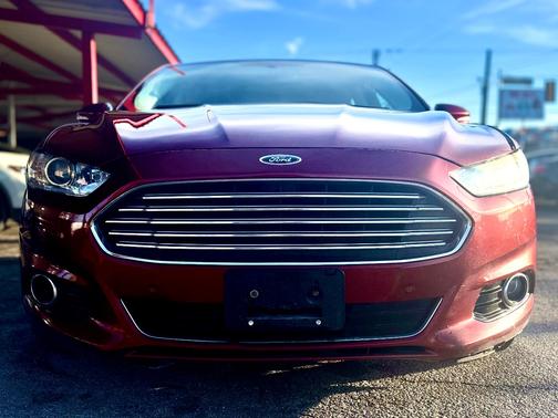 2014 Ford Fusion Hybrid Titanium