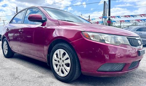 Red 2011 Kia Forte EX