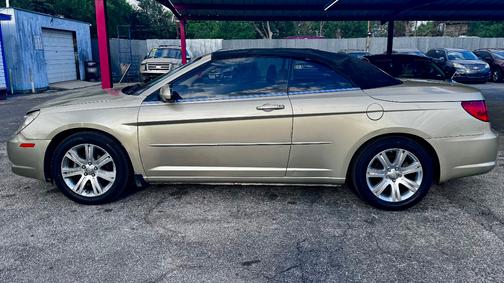 Gold 2010 Chrysler Sebring Touring