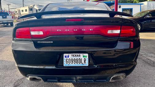 2014 Dodge Charger SE