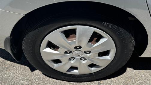 2011 Hyundai Elantra Touring GLS