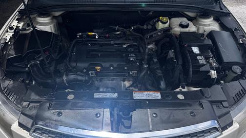 Gold 2013 Chevrolet Cruze 2LT