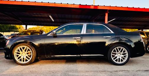 2012 Chrysler 300 Limited