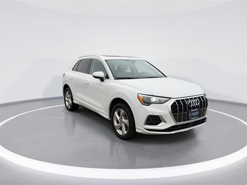2020 Audi Q3 45 Premium