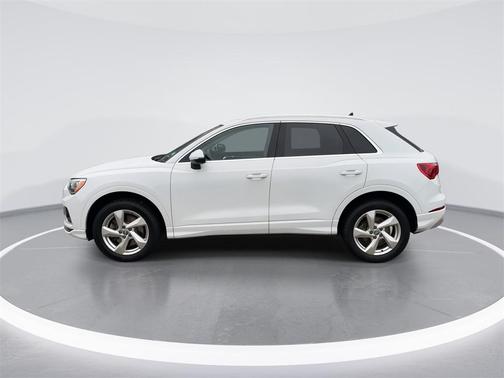 2020 Audi Q3 45 Premium
