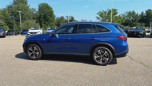 2025 Mercedes-Benz GLC 350e Base 4MATIC