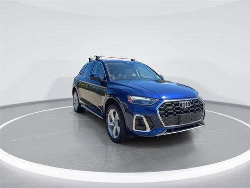 2024 Audi Q5 45 S line quattro Premium