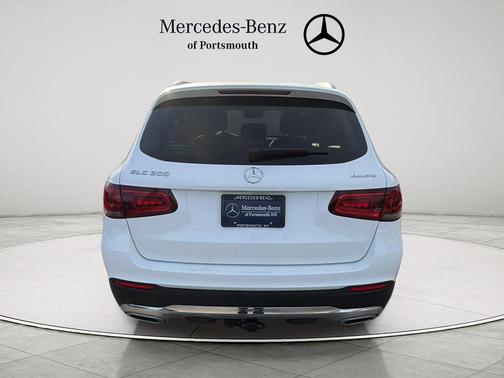 White 2022 Mercedes-Benz GLC 300 Base 4MATIC