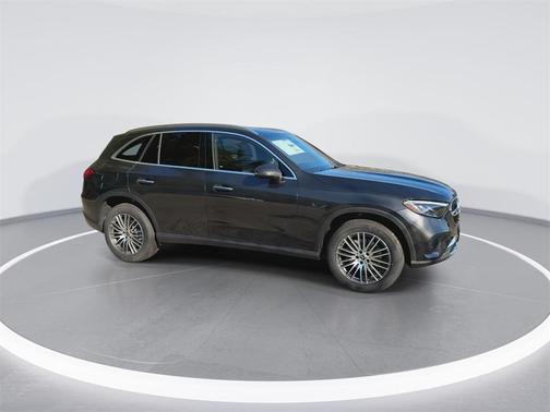 2025 Mercedes-Benz GLC 300 Base 4MATIC