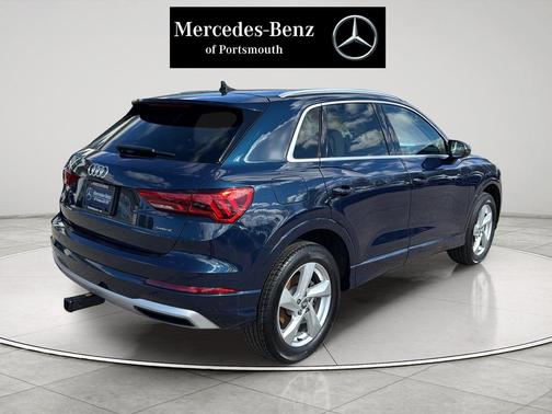 Cosmos Blue Metallic 2020 Audi Q3 45 Premium