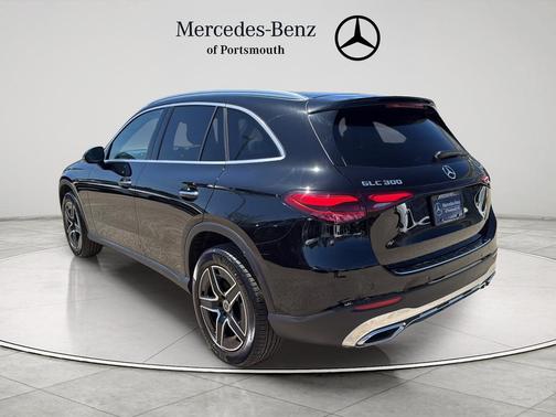 Black 2026 Mercedes-Benz GLC 300 Base 4MATIC