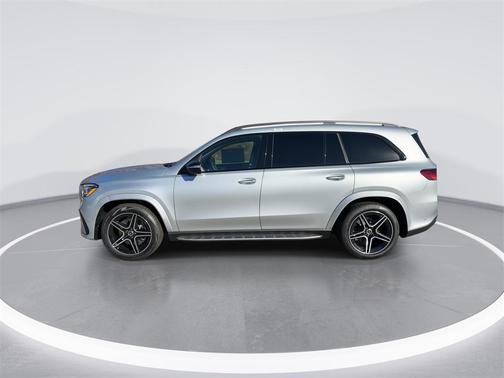 2026 Mercedes-Benz GLS 450 