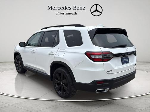 Platinum White Pearl 2025 Honda Pilot Black Edition