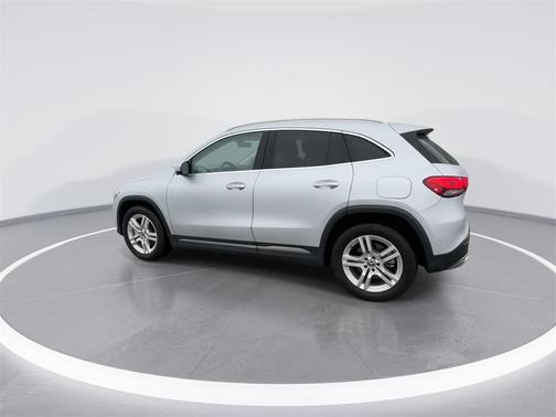 2022 Mercedes-Benz GLA 250 Base 4MATIC