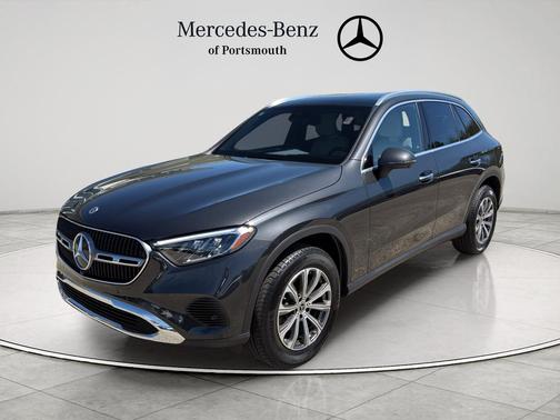 Graphite Gray Metallic 2026 Mercedes-Benz GLC 300 Base 4MATIC