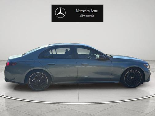 Verde 2024 Mercedes-Benz E-Class E 450 4MATIC