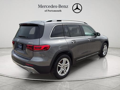Mountain Gray Metallic 2022 Mercedes-Benz GLB 250 Base 4MATIC