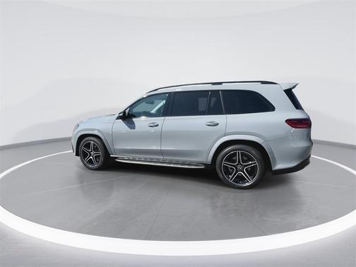 2026 Mercedes-Benz GLS 450