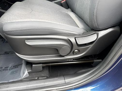 2022 Hyundai SANTA FE SE