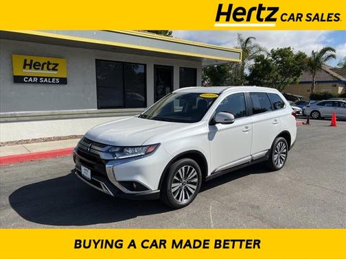 Photo 1 of 27 of 2020 Mitsubishi Outlander SEL