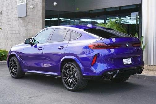 Photo 4 of 24 of 2021 BMW X6 M Base
