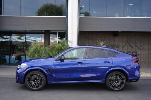 Photo 5 of 24 of 2021 BMW X6 M Base