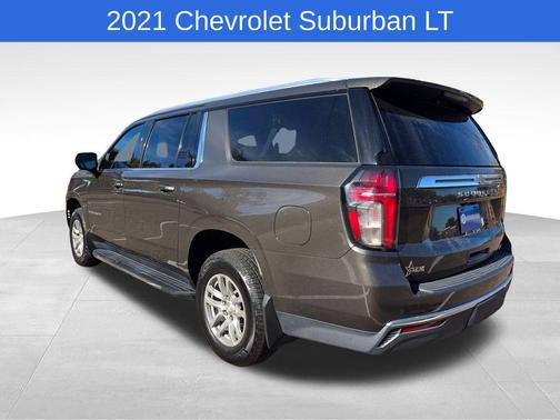 2021 Chevrolet Suburban LT