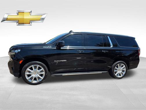 2022 Chevrolet Suburban 4WD High Country