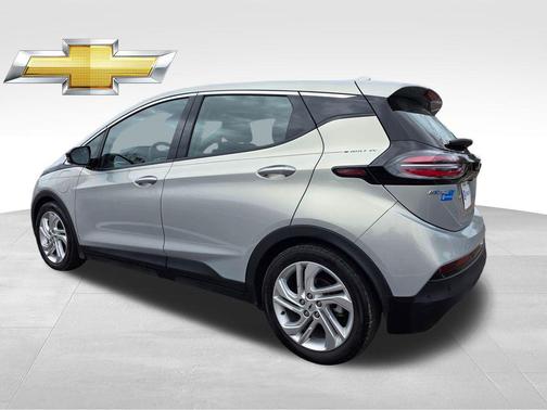 2022 Chevrolet Bolt EV FWD 1LT