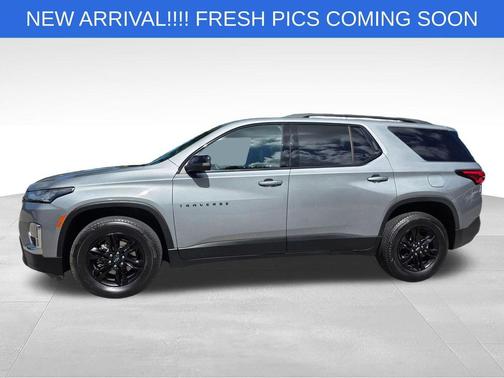 Sterling Gray Metallic 2023 Chevrolet Traverse LS