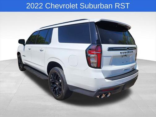 2022 Chevrolet Suburban RST