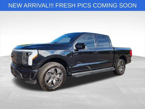2024 Ford F-150 Lightning LARIAT