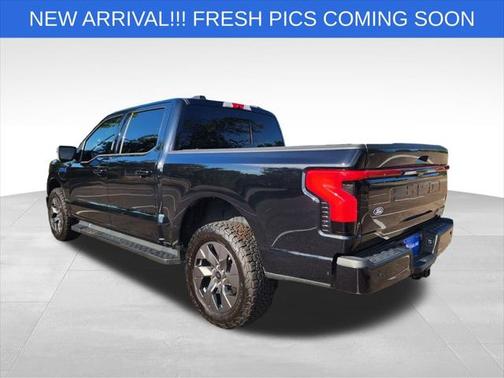 2024 Ford F-150 Lightning LARIAT