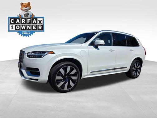 2023 Volvo XC90 Recharge Plug-In Hybrid T8 Ultimate Bright Theme 7-Seater